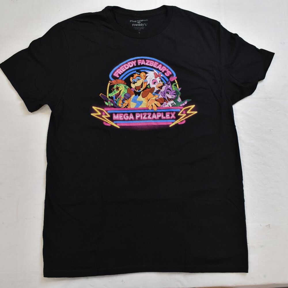 Five Nights At Freddy's Mens FNAF Mega Pizzaplex Neon Sign Group Shirt New Large